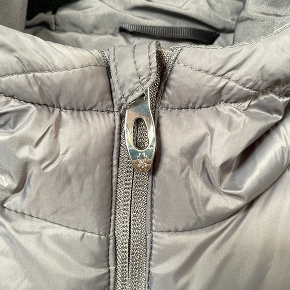 NWT Spyder Clara Puffer Jacket Mineral Grey - Picture 8 of 16